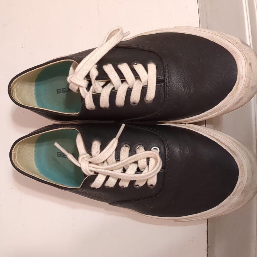 Seavees women's size 7.5